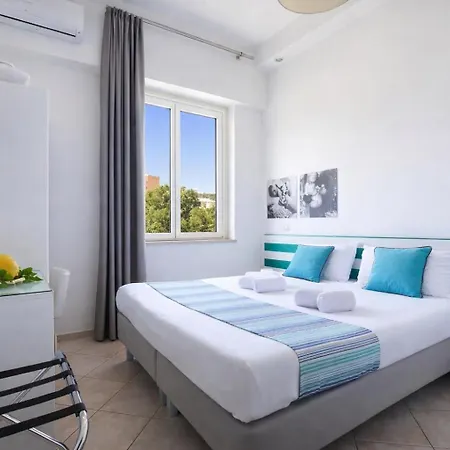 Hotel Hotiday Capo 3*