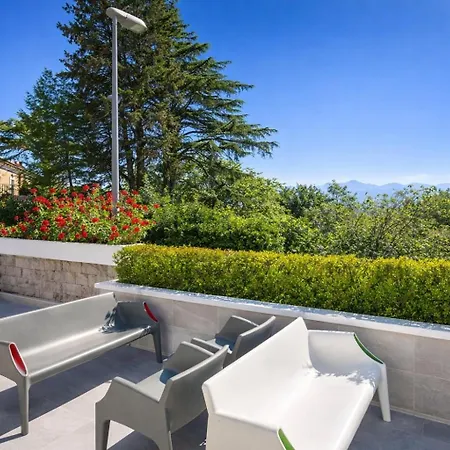 فندق Hotiday Capo 3*