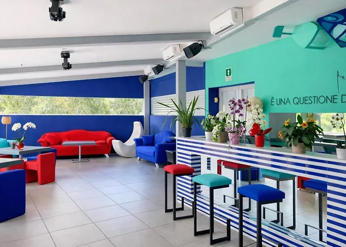 Hotiday Capo سورينتو